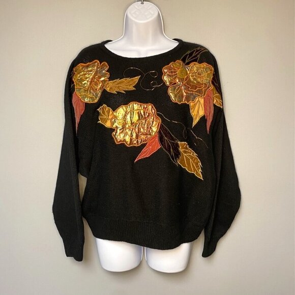le pullover Sweaters - *Vintage* 90s Grandma Floral Embroidered Silk Blend Women's Sweater Size M